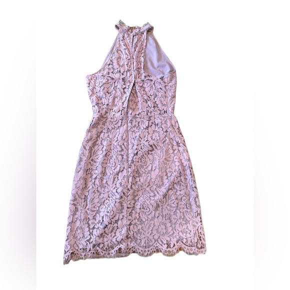 BB Dakota Cara High Neck Lace Cocktail Dress Lavender, size 2 - Picture 2 of 3